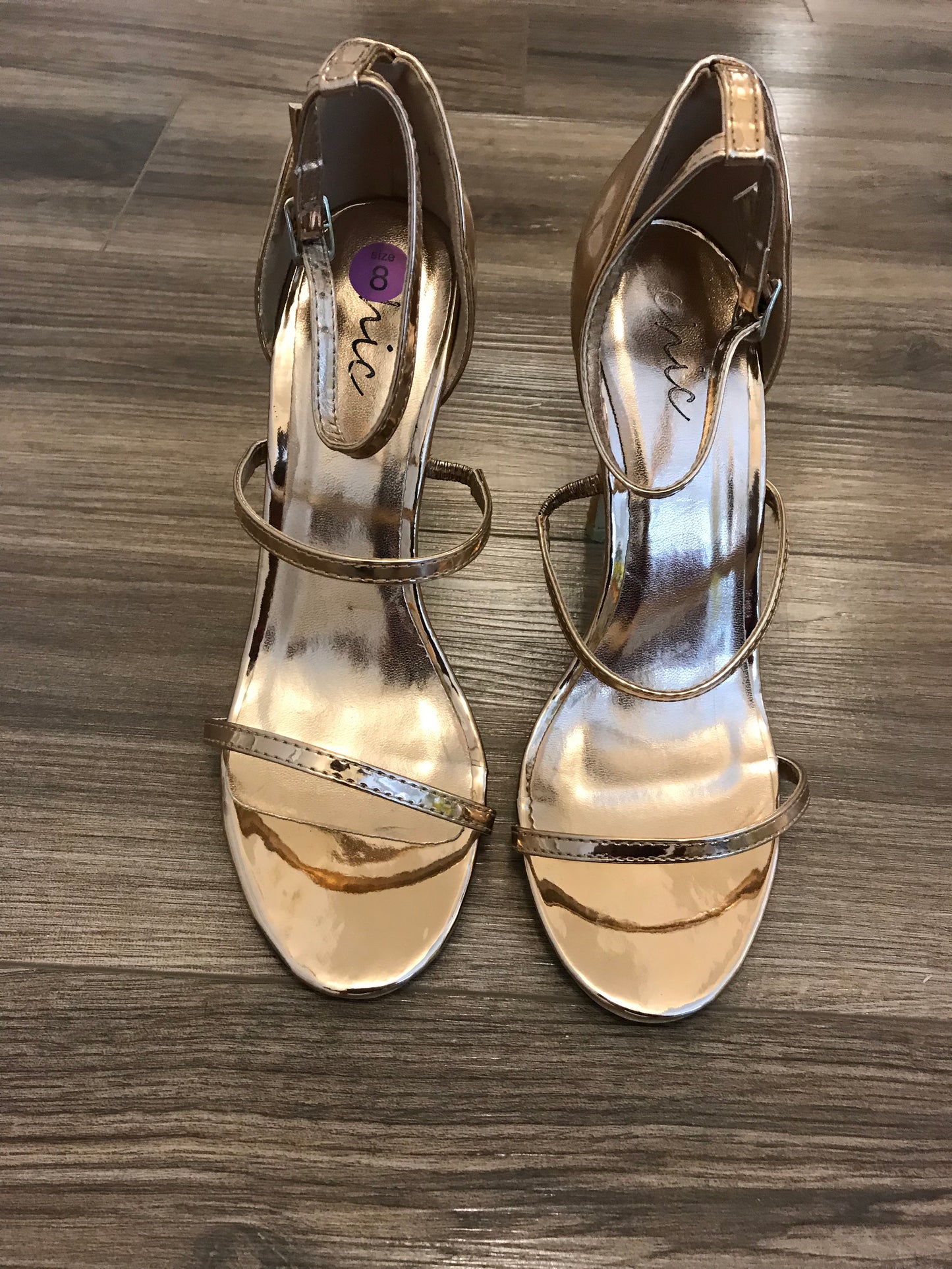 Chic Rose Gold Heels: Size 8