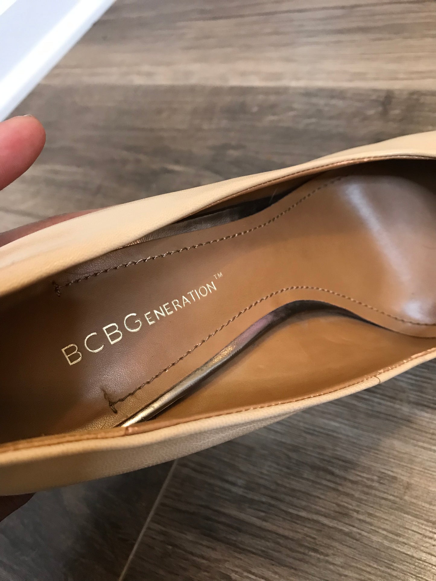 BCBG Nude Platform Heels! Size 8.5