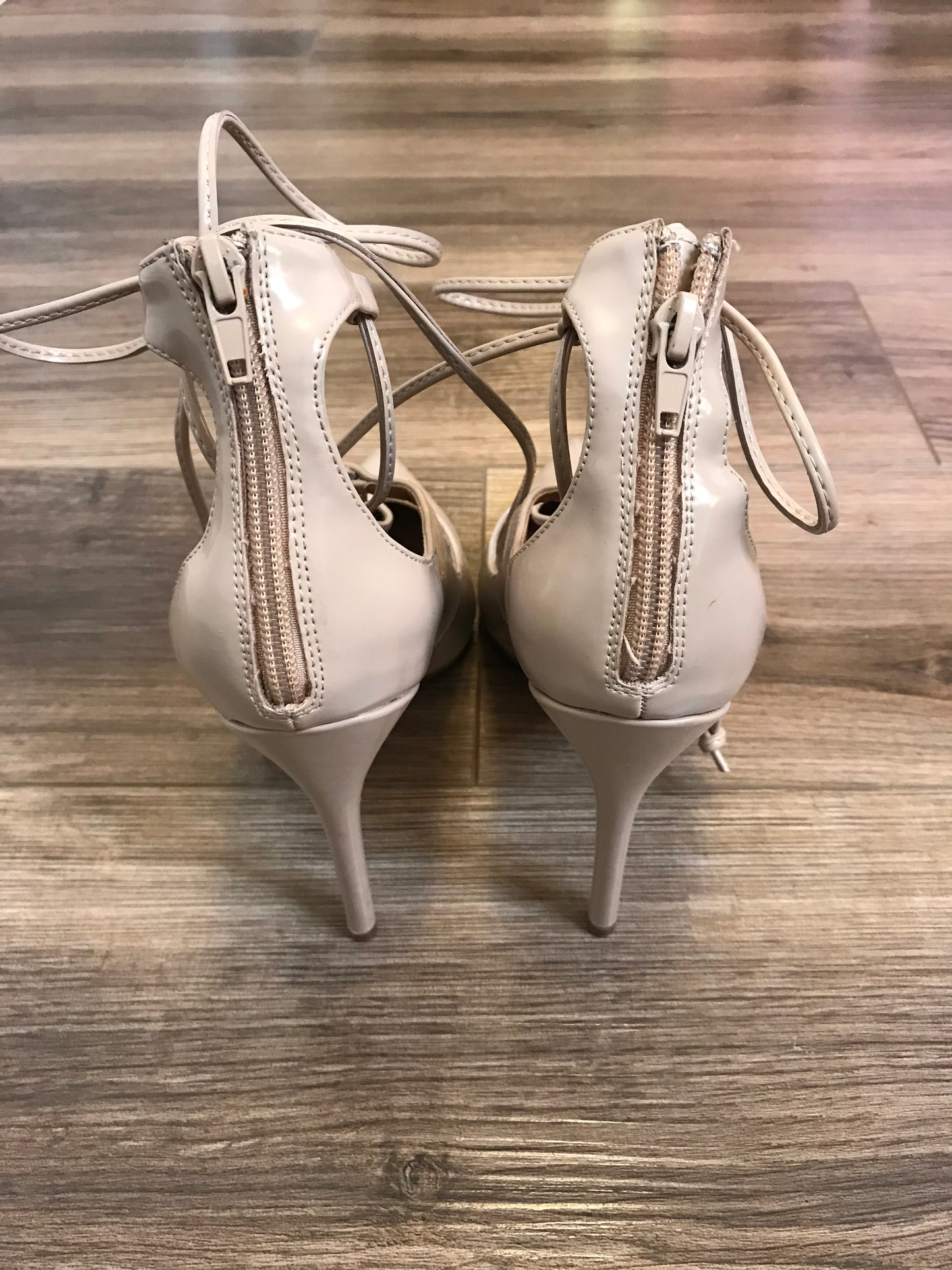 Steve Madden Nude Laced Heels! Size 7.5