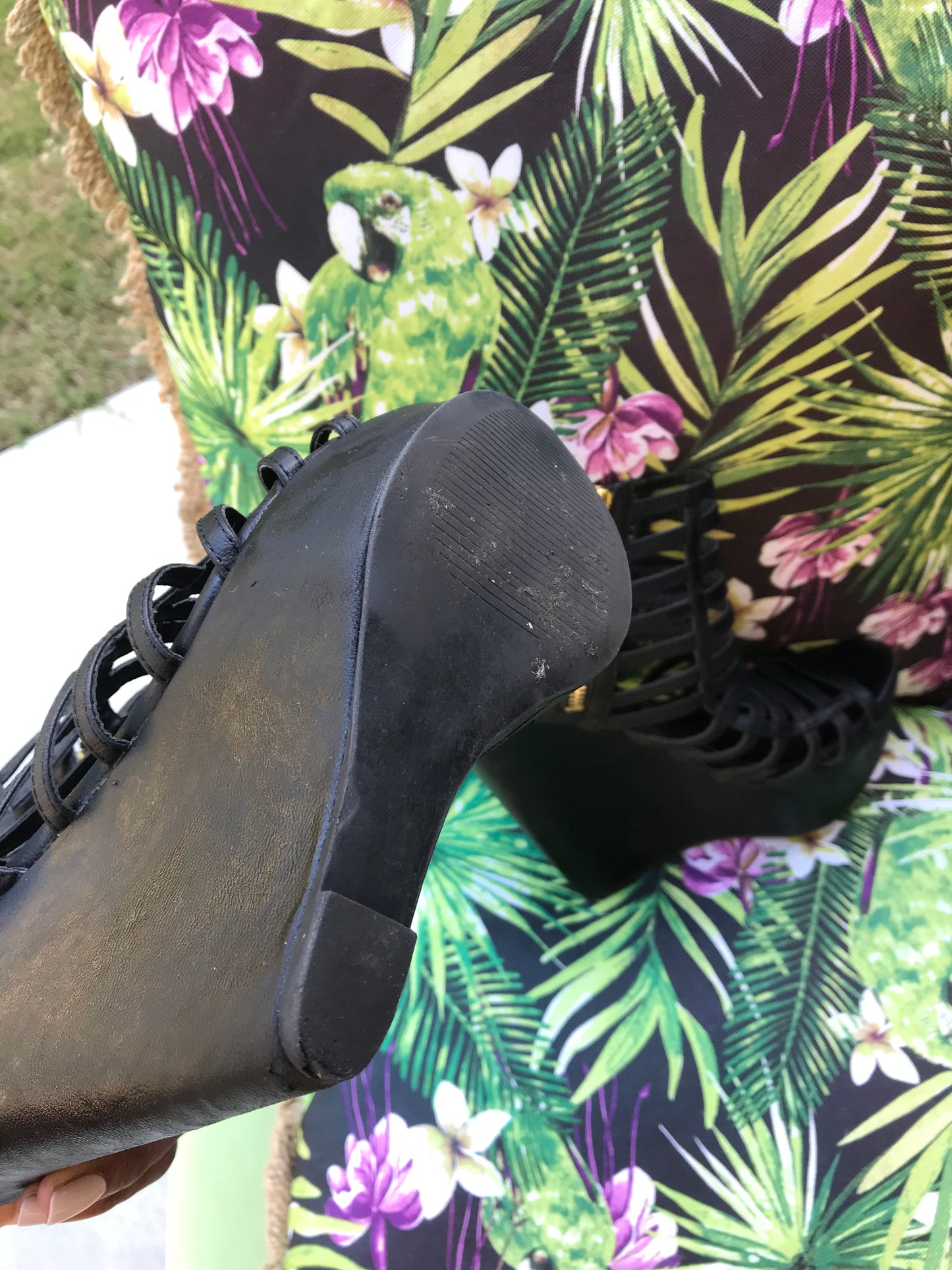 Steve Madden Wedge Sandals: Size 10