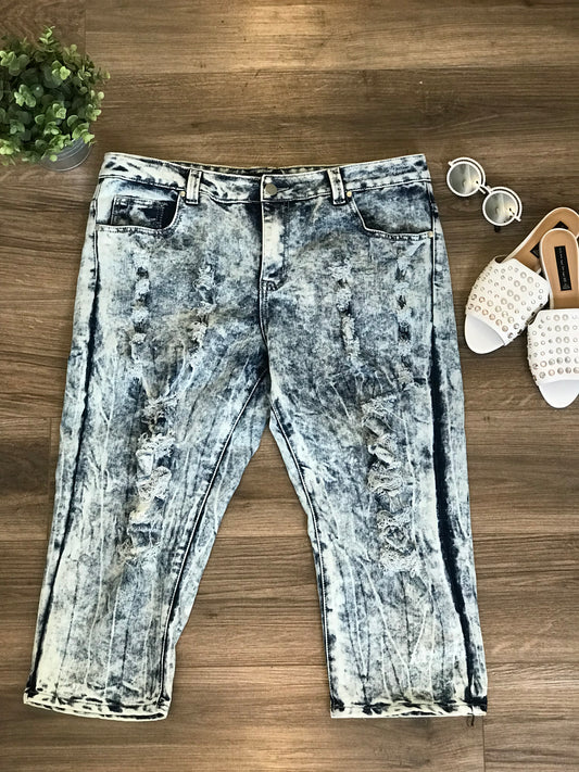 Ashley Stewart Distressed Denim Capri! Size 18