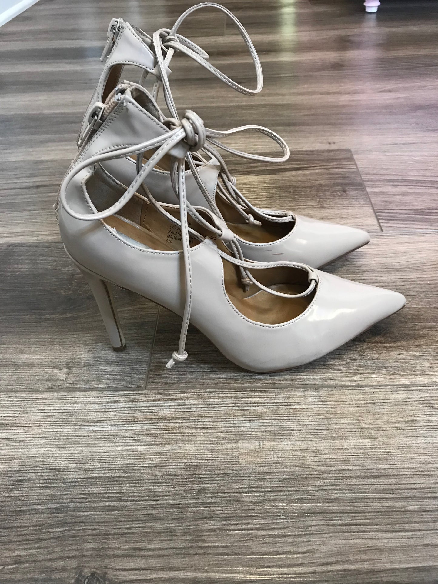 Steve Madden Nude Laced Heels! Size 7.5