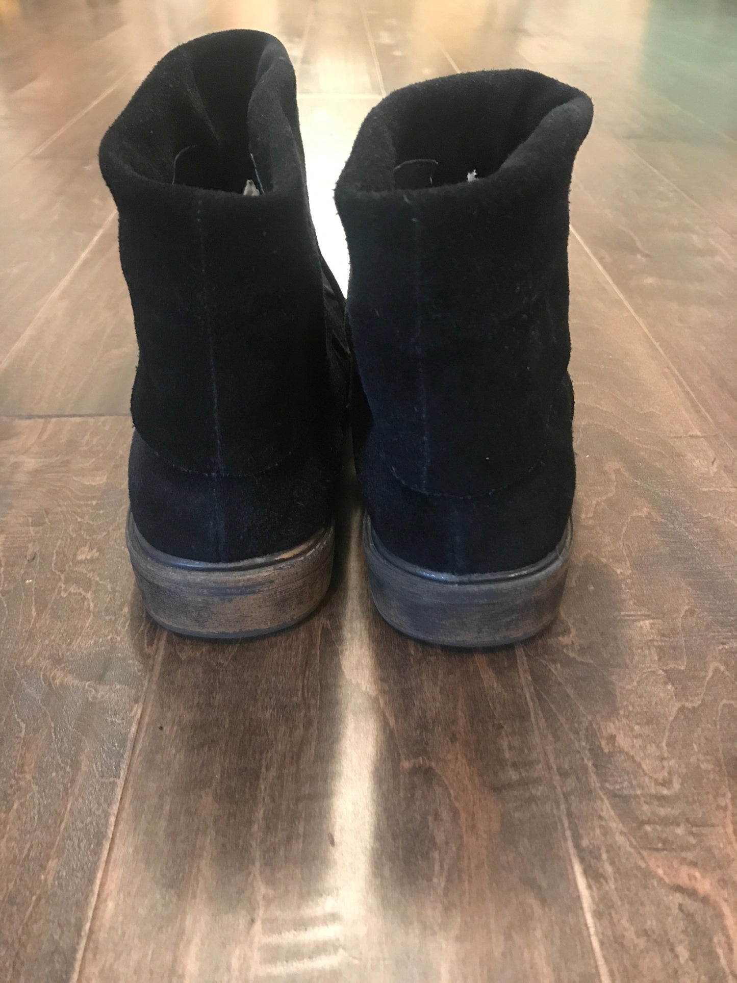 Black Suede Slouch Booties: Sz 9
