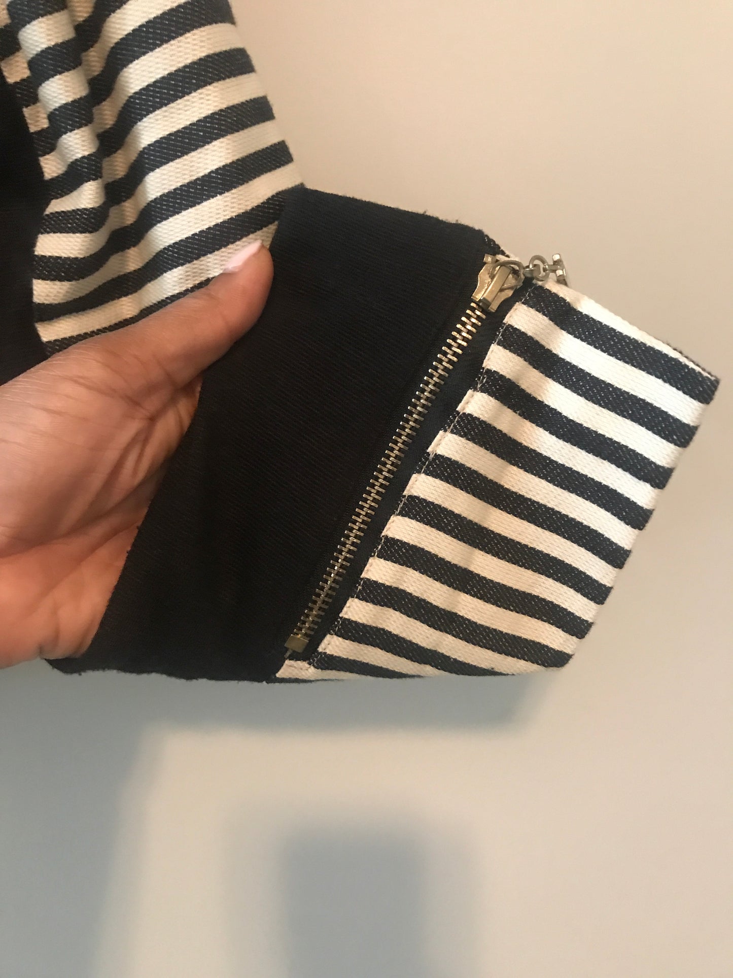 Zippered Stripe Blazer: Sz XL