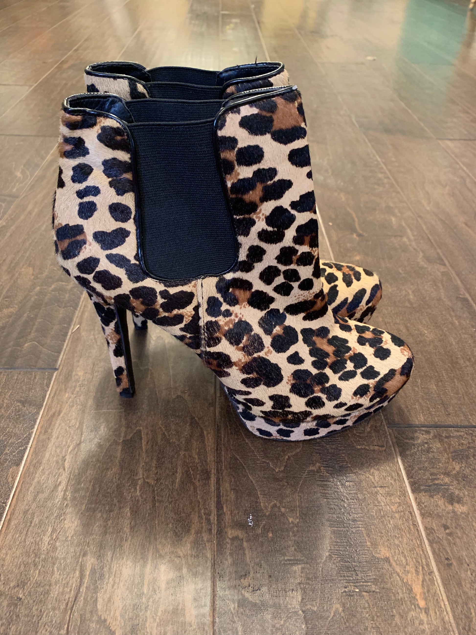 Gianni Bini Leopard Booties Sz 9.5 33 harvard