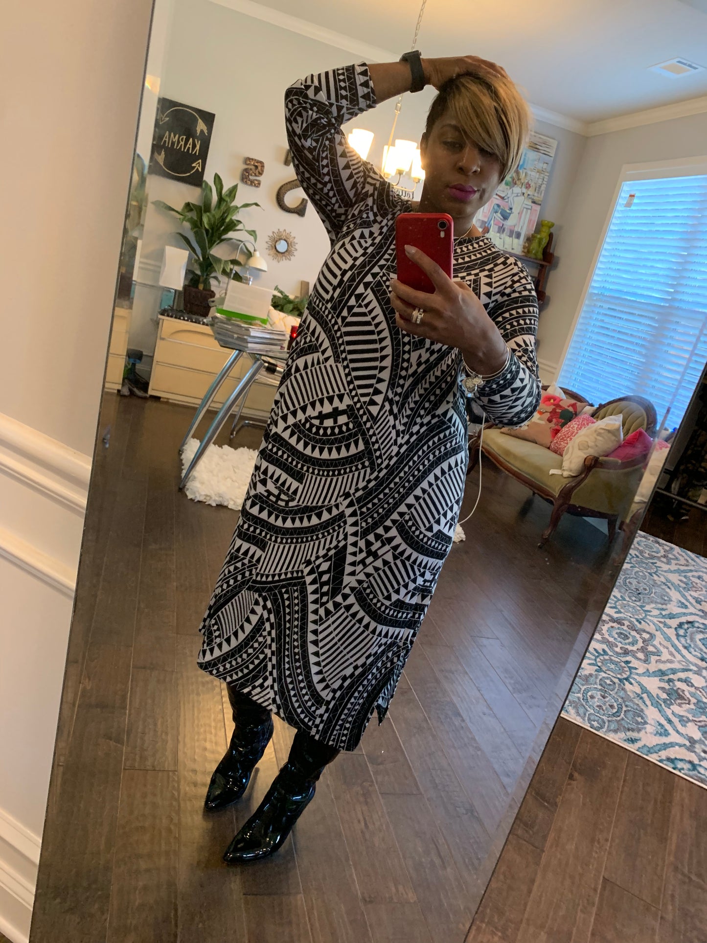 GRAPHIC! Printed Oversized Dress/Tunic: ONE SIZE
