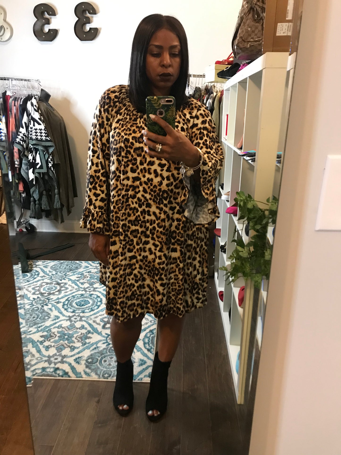 Leopard Bell Sleeve Tunic/Dress! Fits Sizes 1X-3X