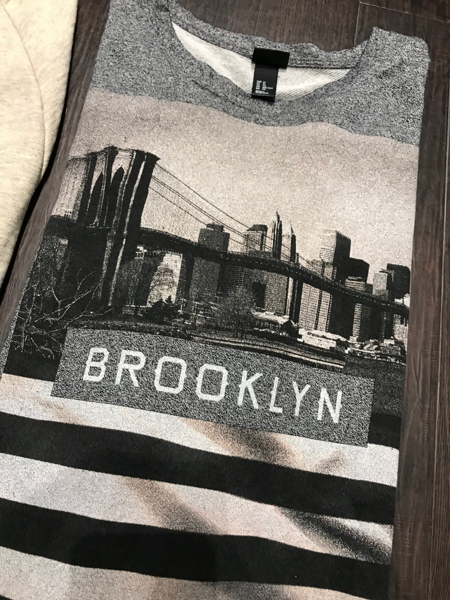 BUNDLE! H&M Crewneck Sweatshirts: Sz XL