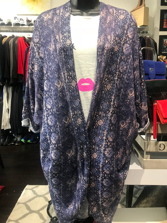 Lavendar Printed Long Cardigan: Sz M