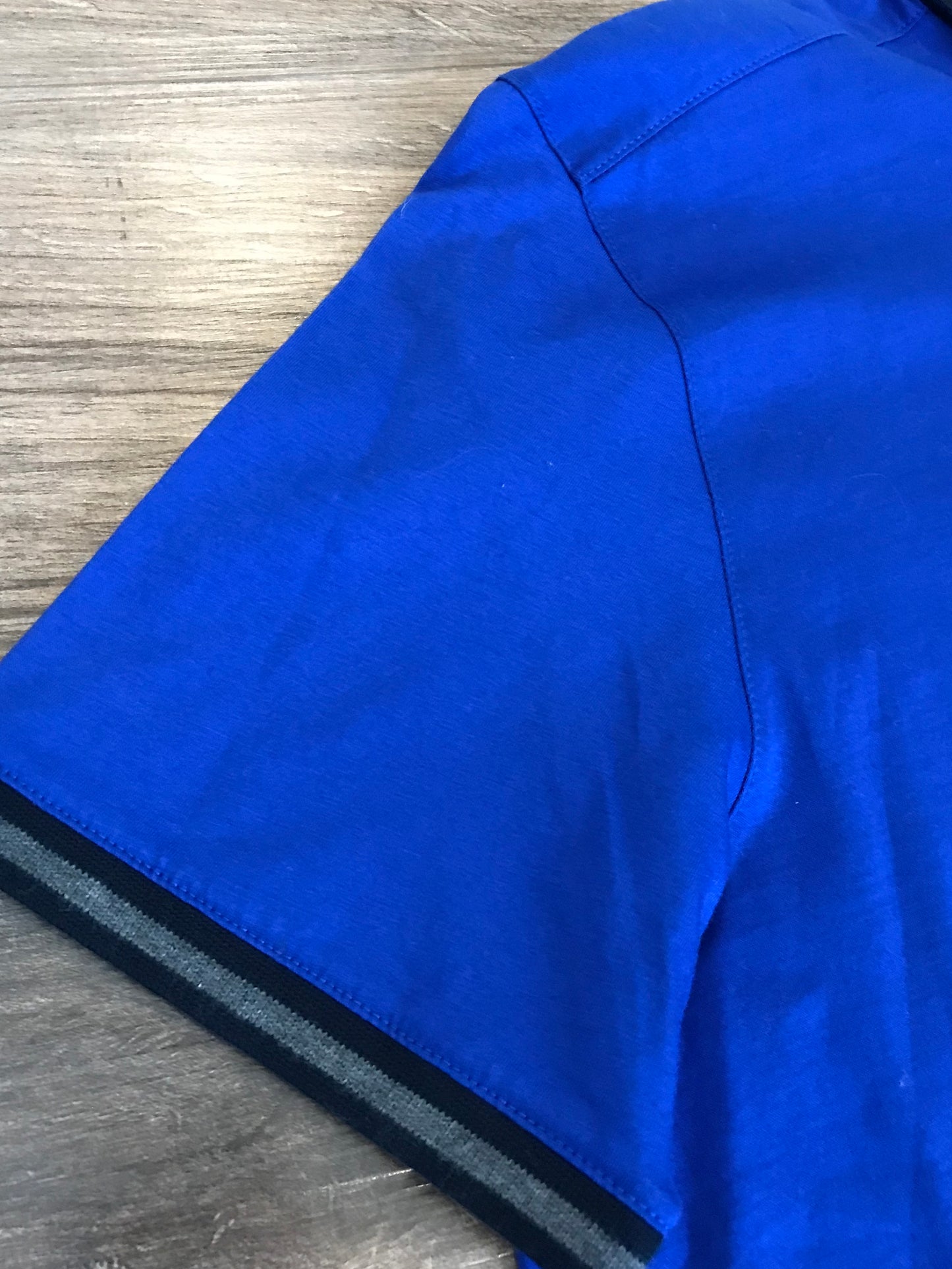 Ted Baker Shirt! Size 6 (Medium)