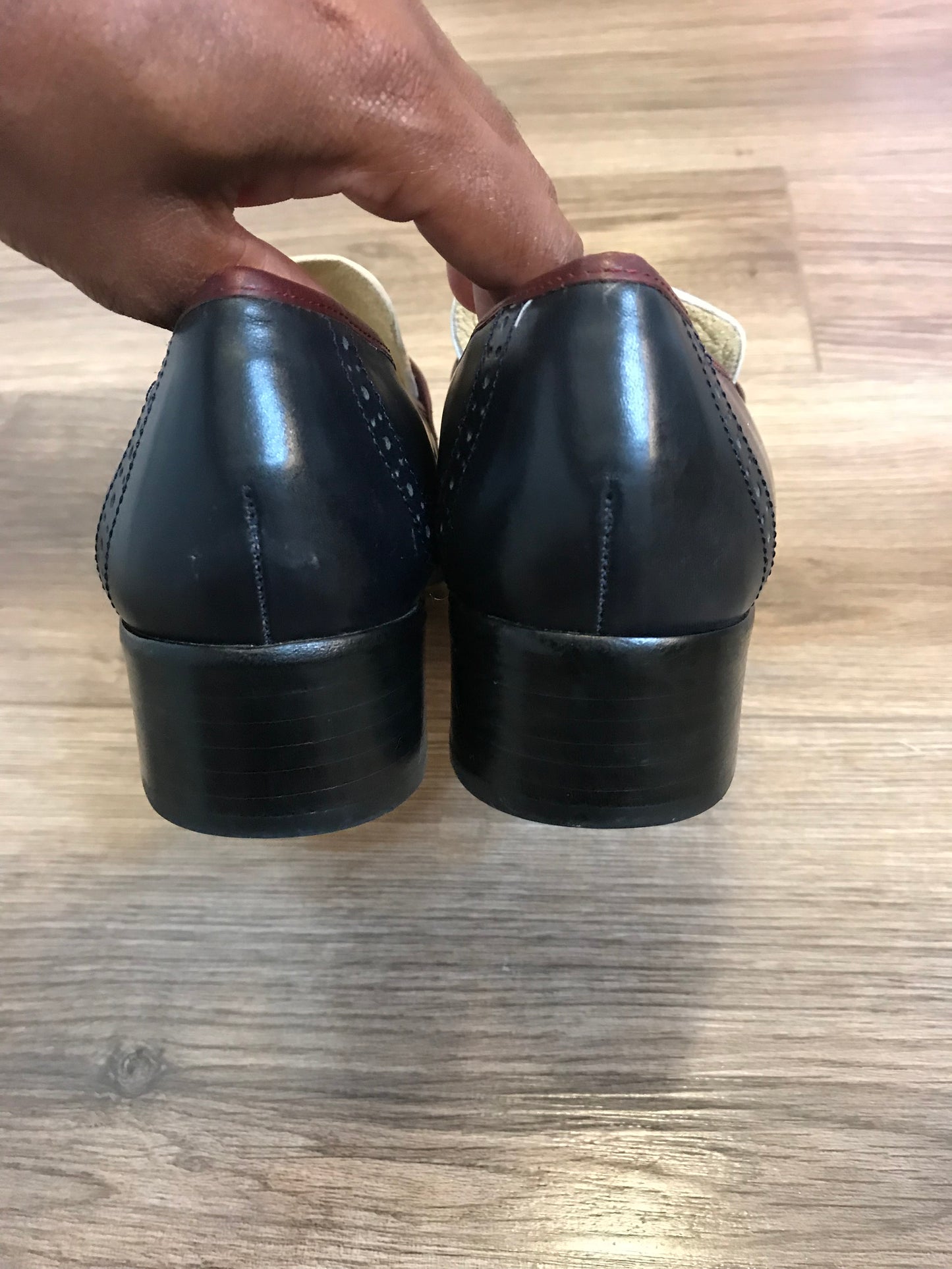 Kenneth Cole Tricolor Loafers! Size 9M