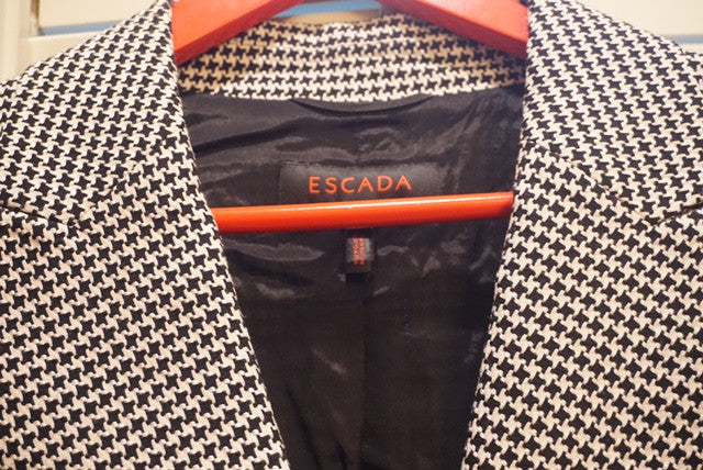EXCLUSIVE NEW ARRIVAL from Tasha Cobbs!! ESCADA Houndstooth Blazer: Size 40