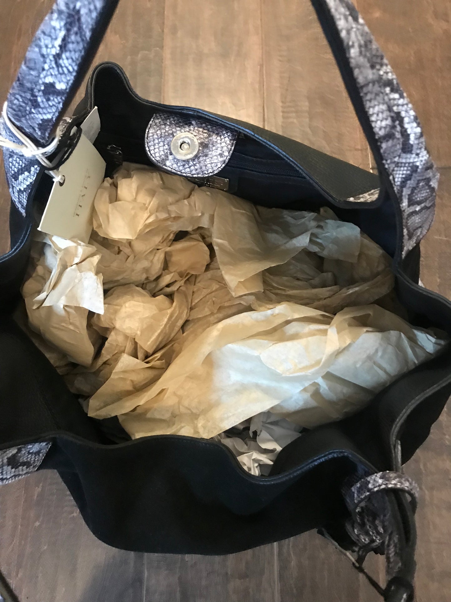 Claudia Of Italy Handbag!