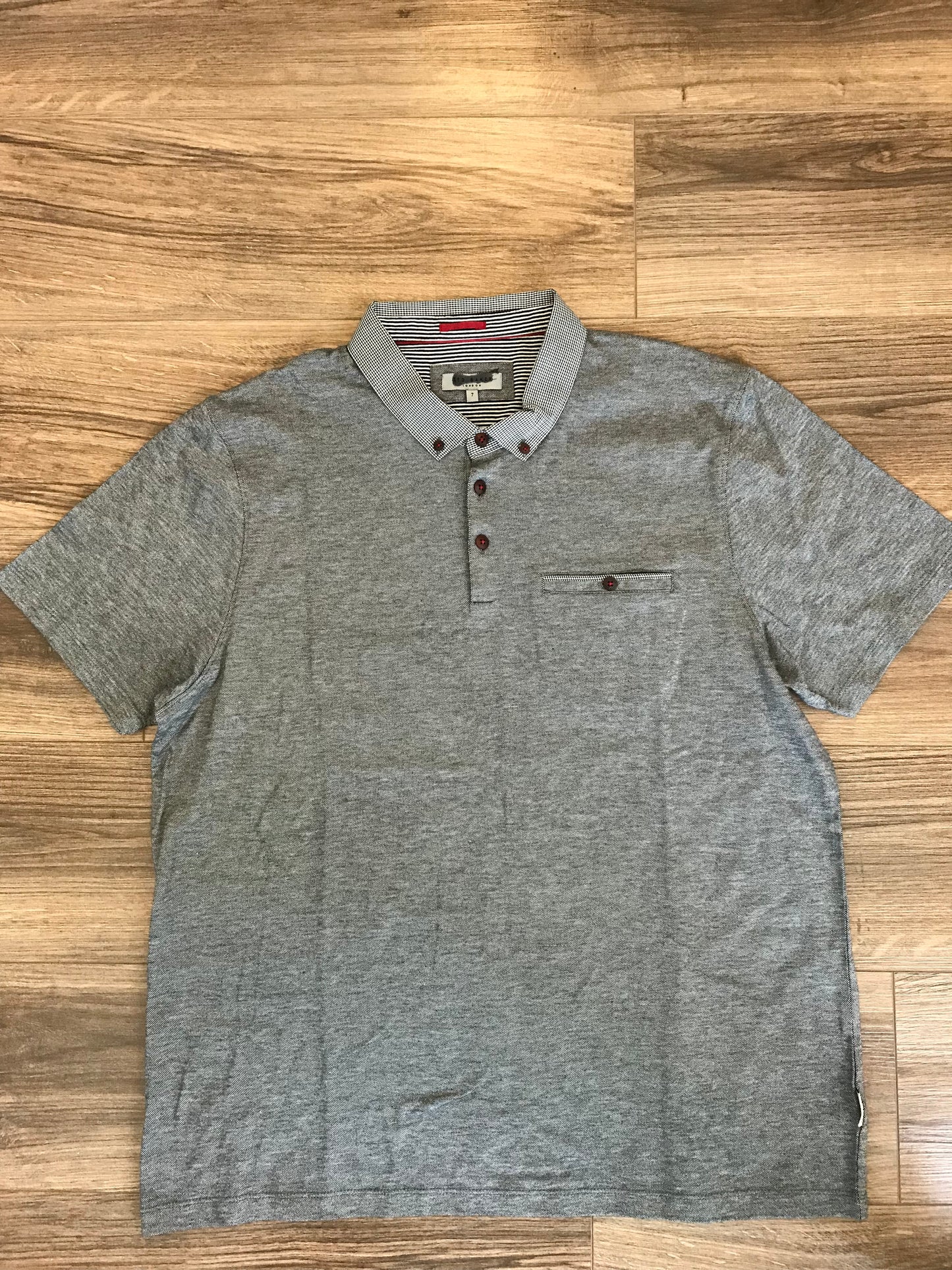 Ted Baker Shirt! Size 6 (Medium)