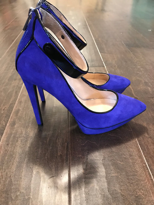 Jessica Simpson Suede Heels: Size 8