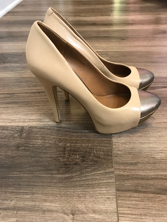 BCBG Nude Platform Heels! Size 8.5