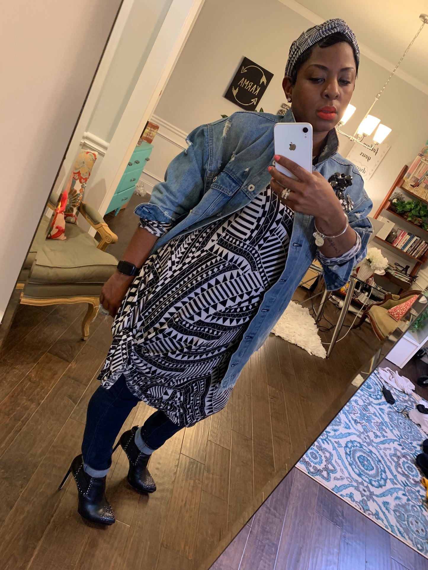 GRAPHIC! Printed Oversized Dress/Tunic: ONE SIZE
