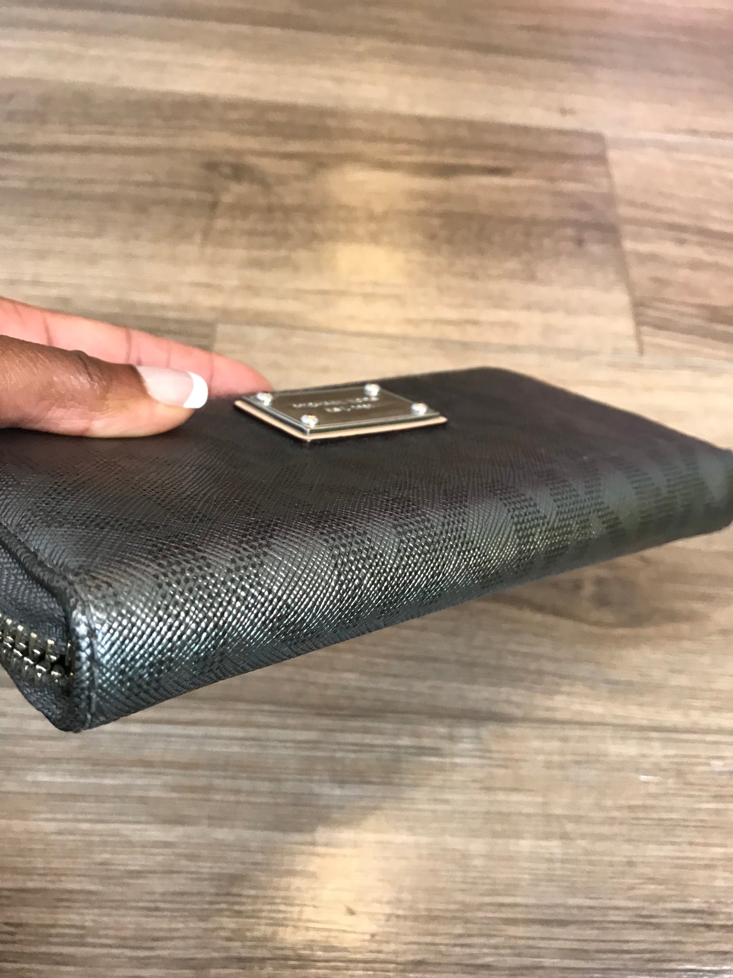 Michael Kors Metallic Zippy Wallet!