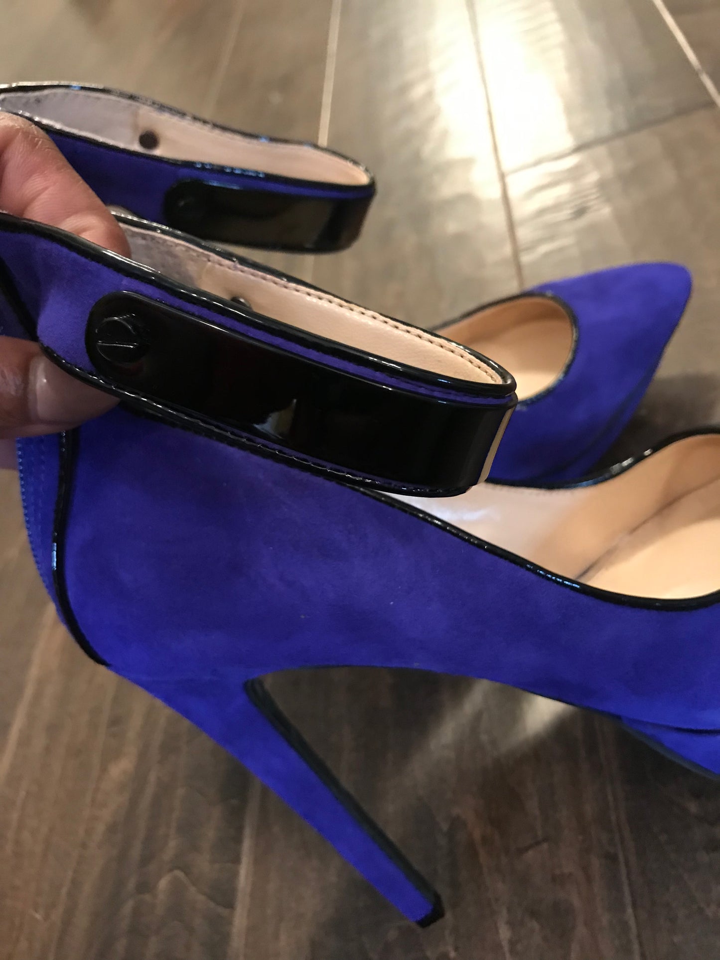 Jessica Simpson Suede Heels: Size 8