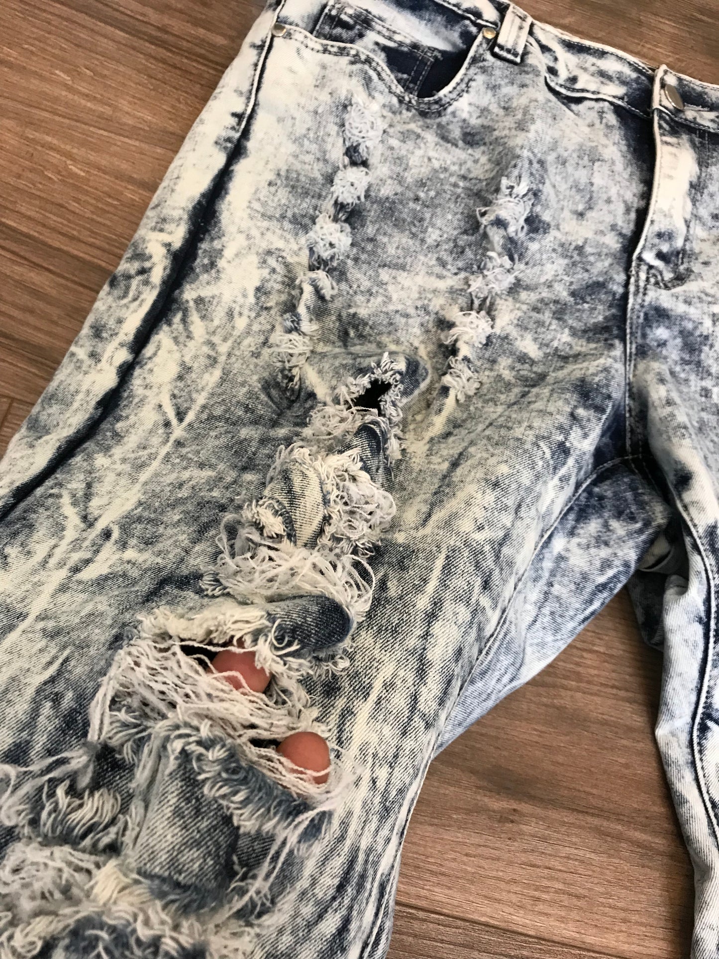 Ashley Stewart Distressed Denim Capri! Size 18