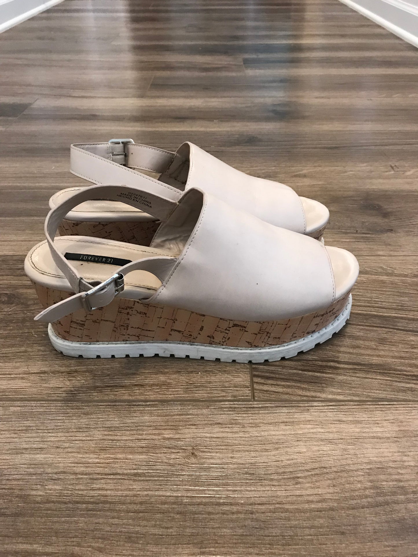 Forever 21 Cork Wedge Sandals! Size 8