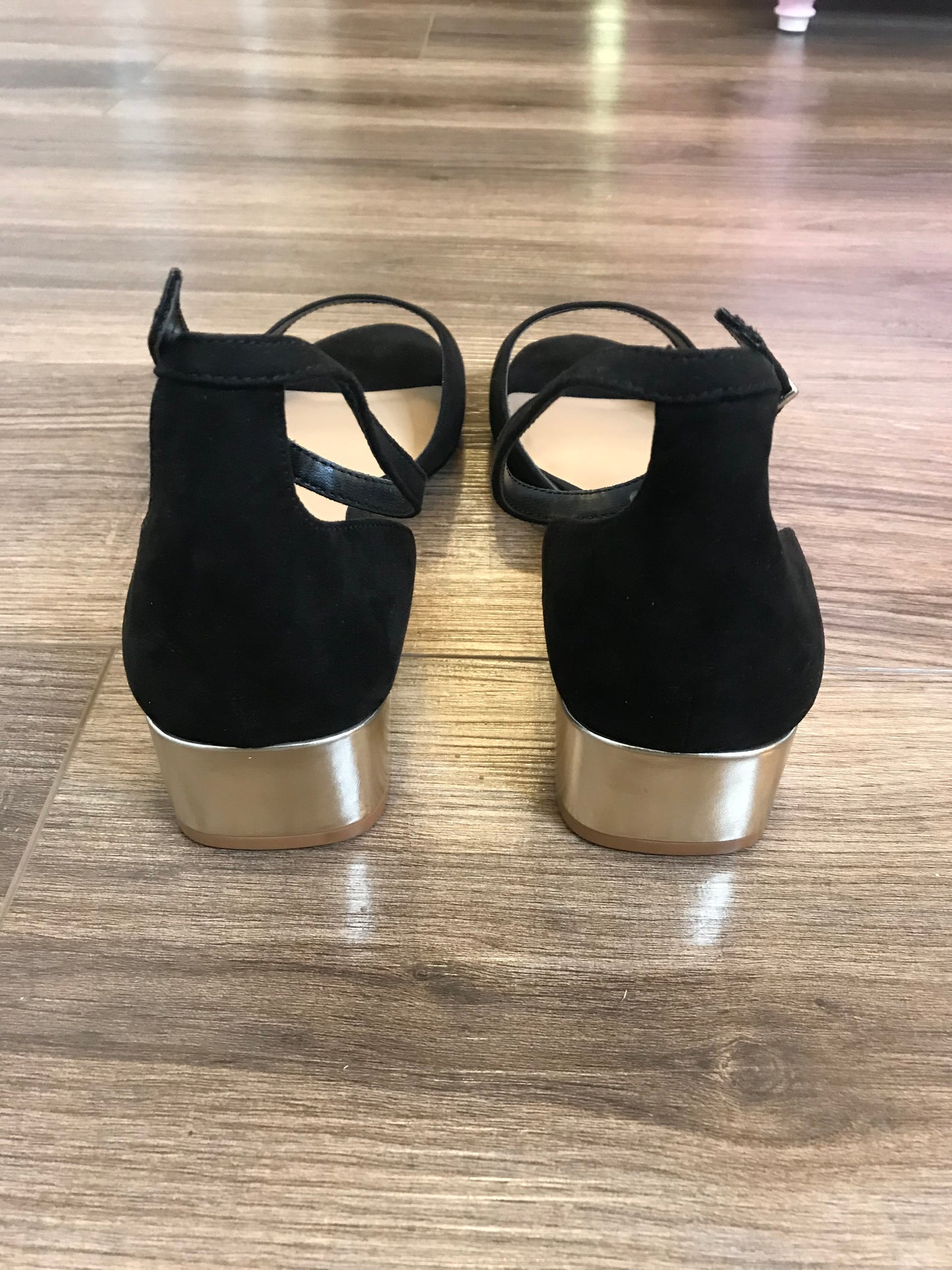 Kaari Blu Gold Heel Sandals! Size 10