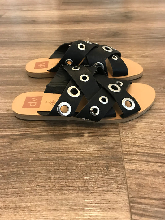 Dolce Vita Ring Sandals! Size 8