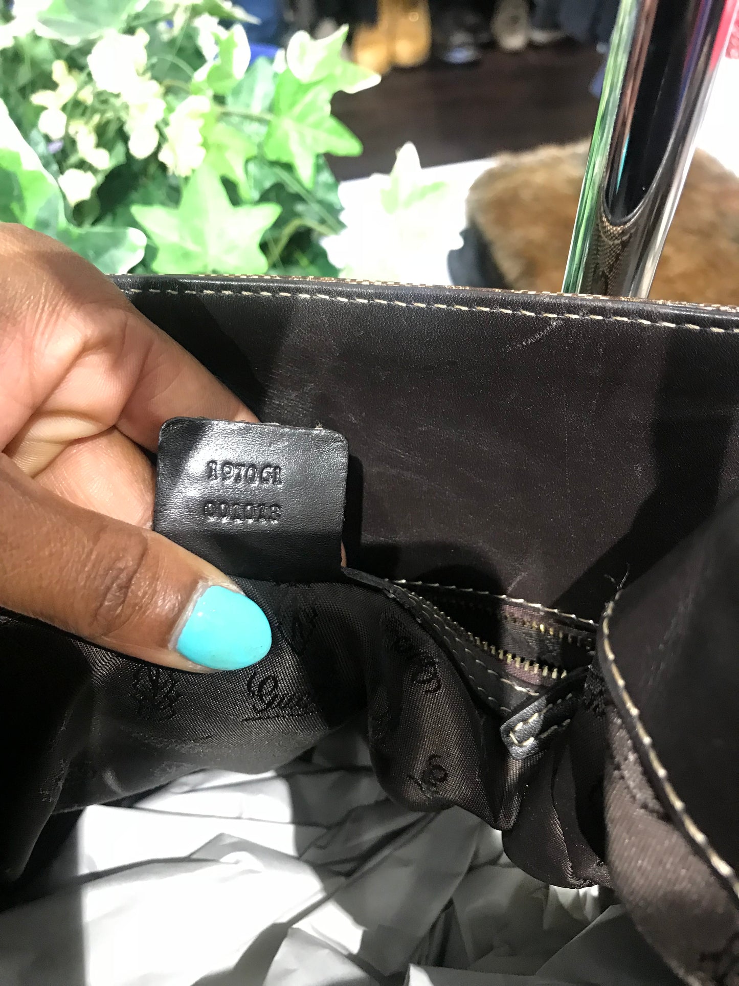 Gucci GUCCISSIMA Joy Crystal Handbag w/ Wallet!