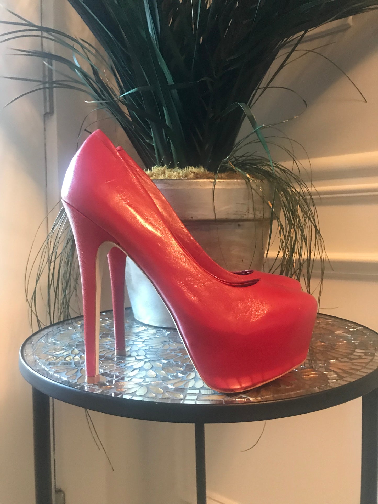 Steve Madden Platform Stilettos! Size 8.5