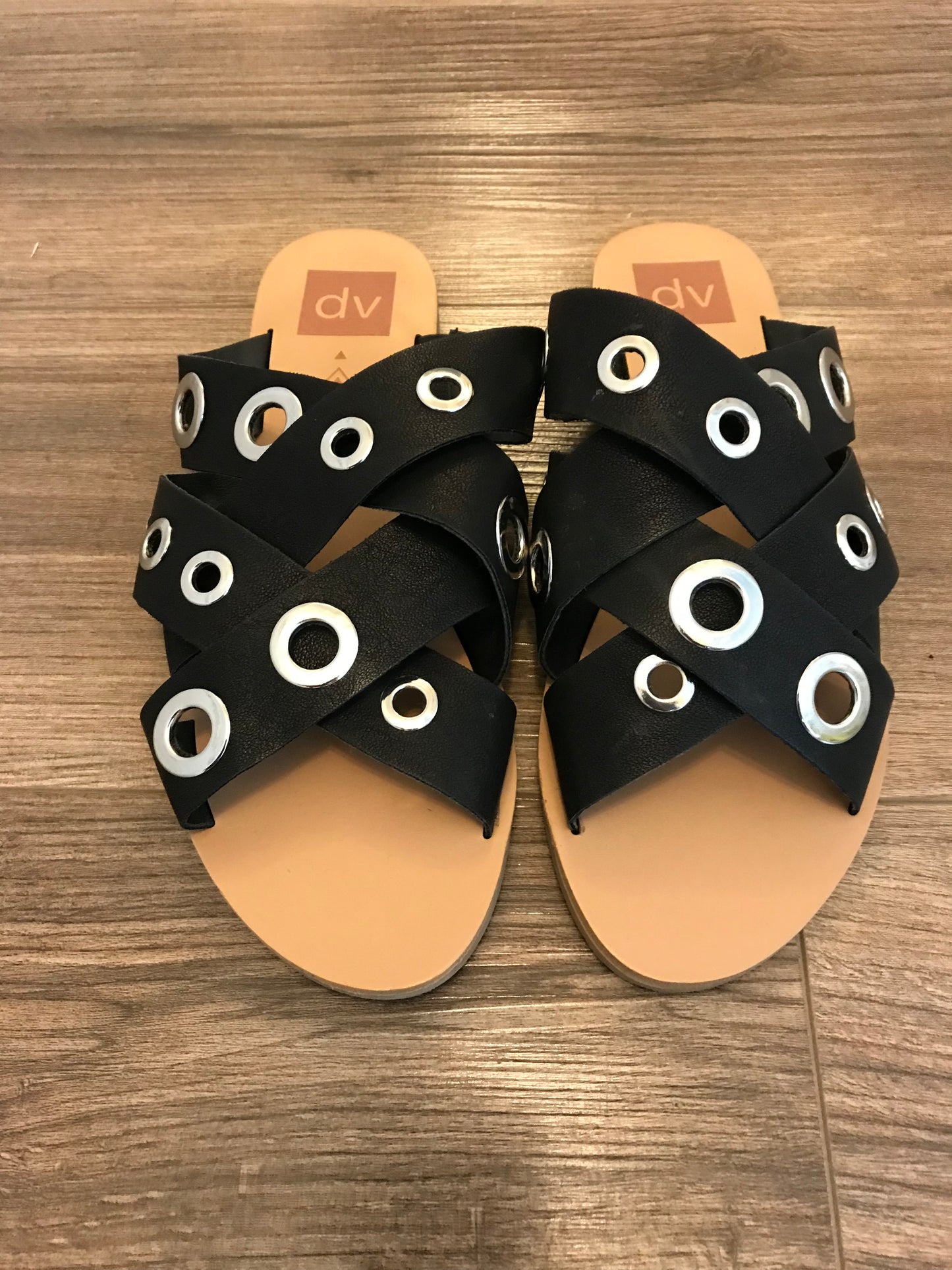 Dolce Vita Ring Sandals! Size 8