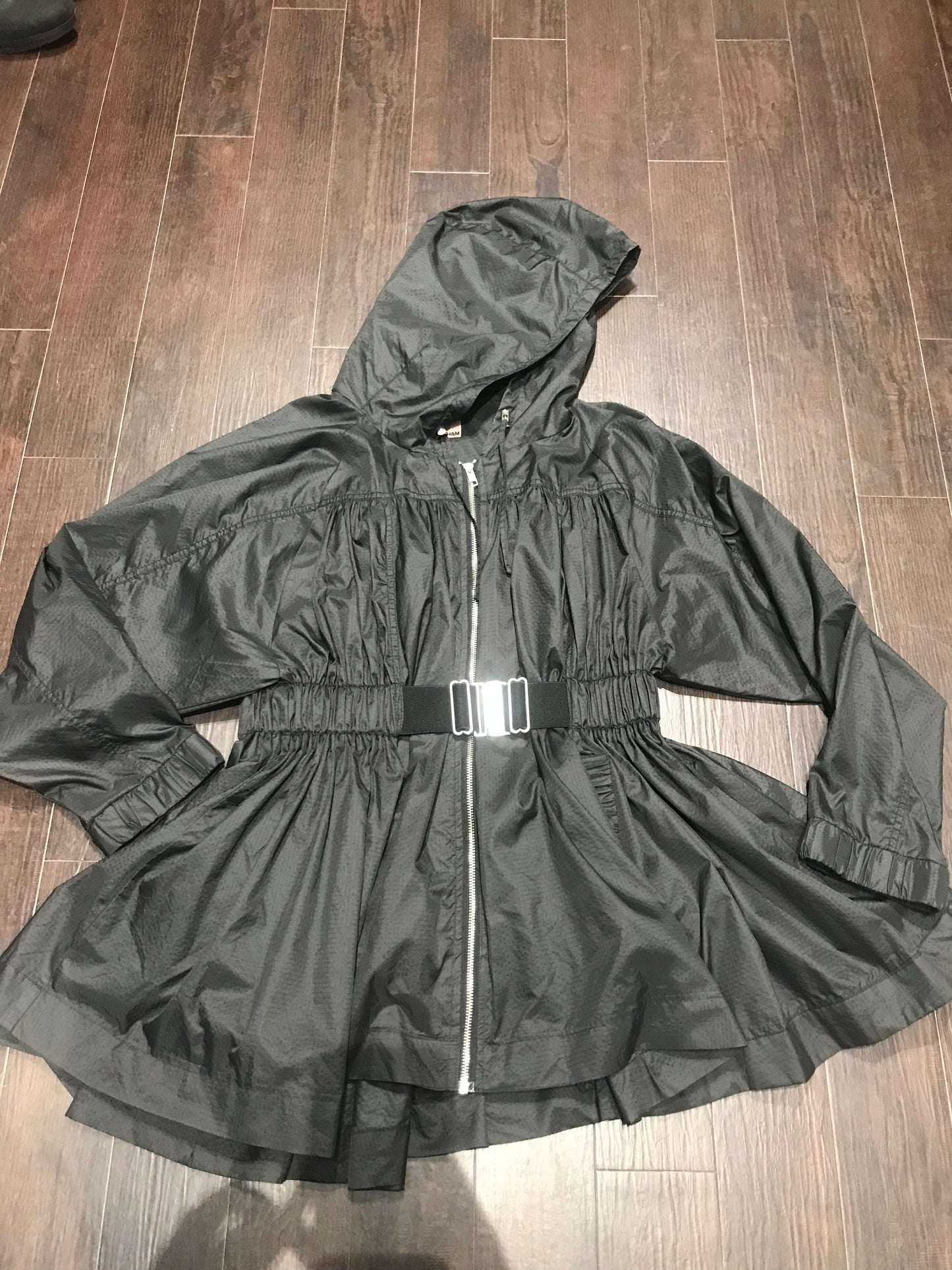 H&M Flaired Windbreaker Jacket: Sz 10