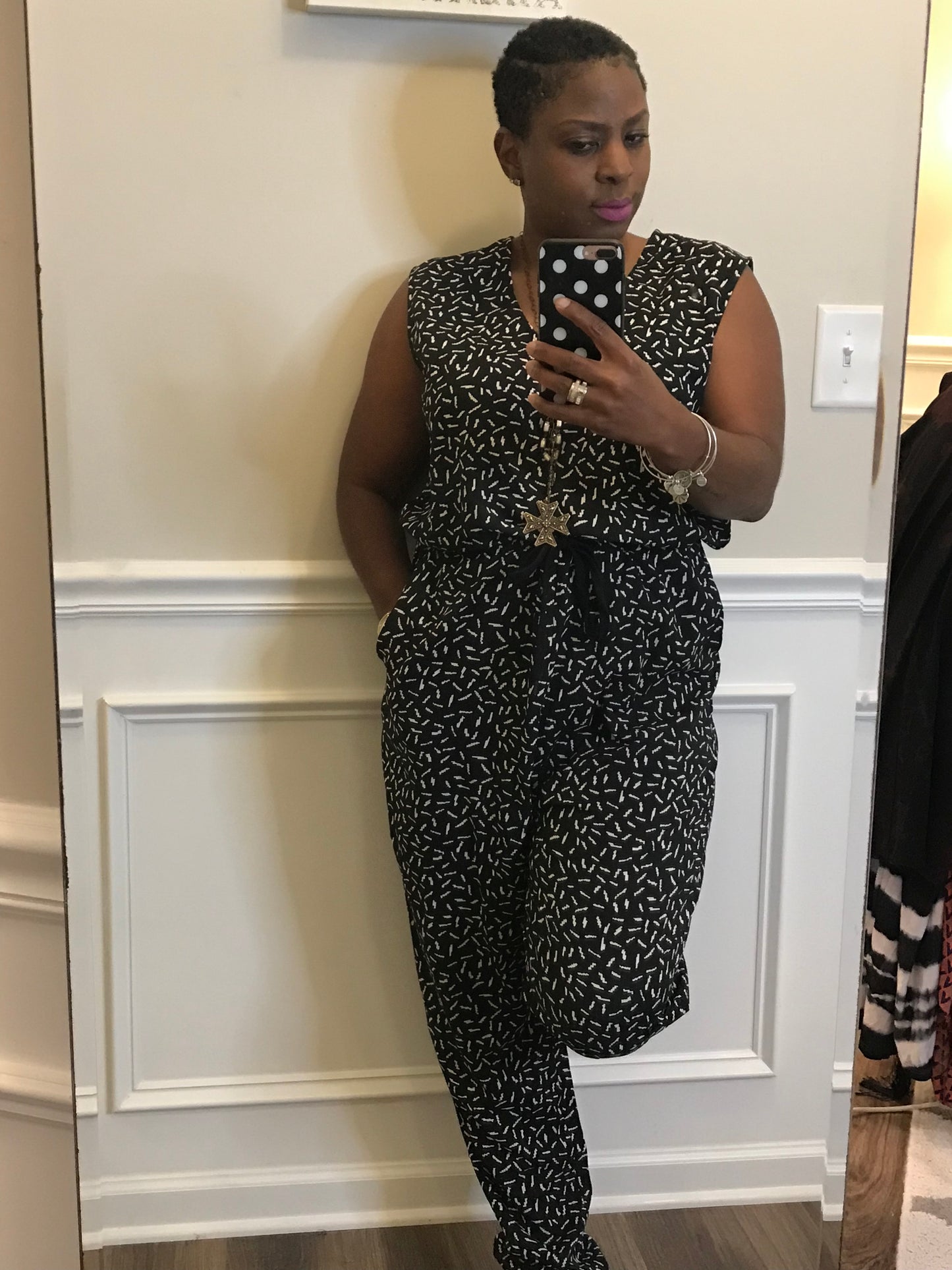 BLACK & WHITE Printed Jumper! Size 1X