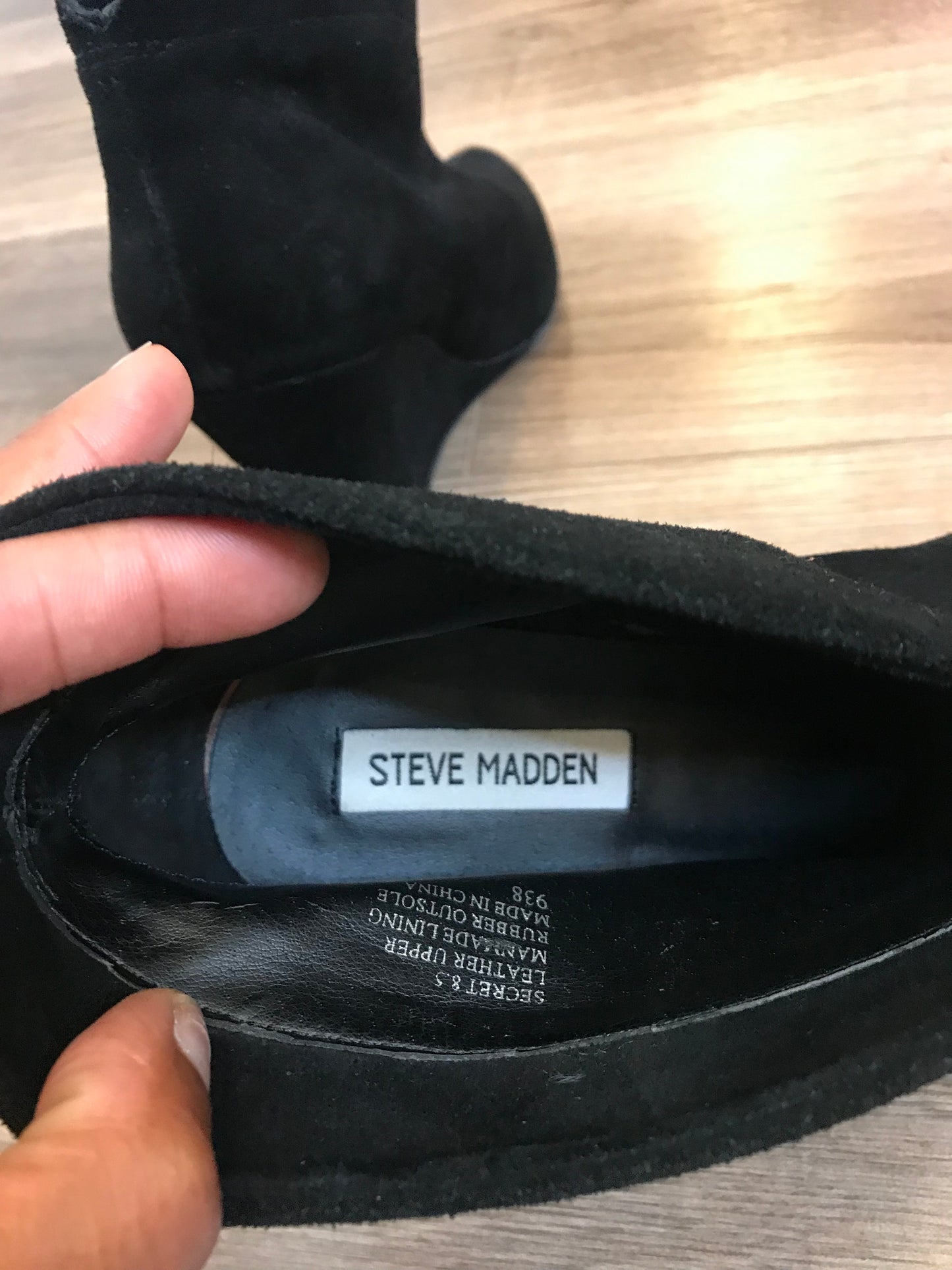 Steve Madden Suede Wedge Booties! Size 8.5