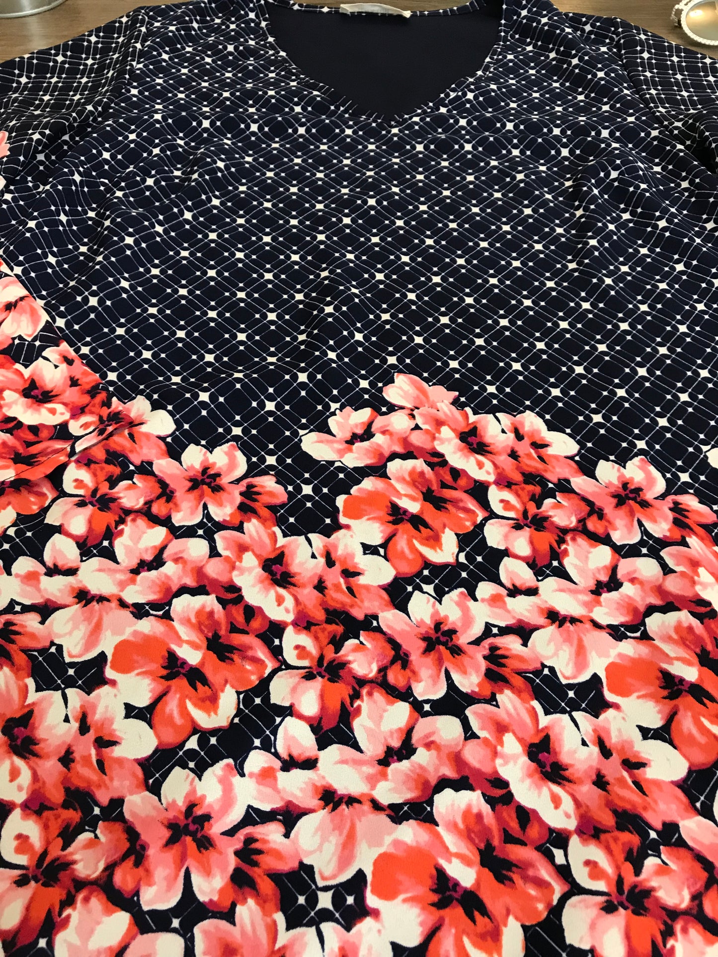Floral Printed Tunic! Size M