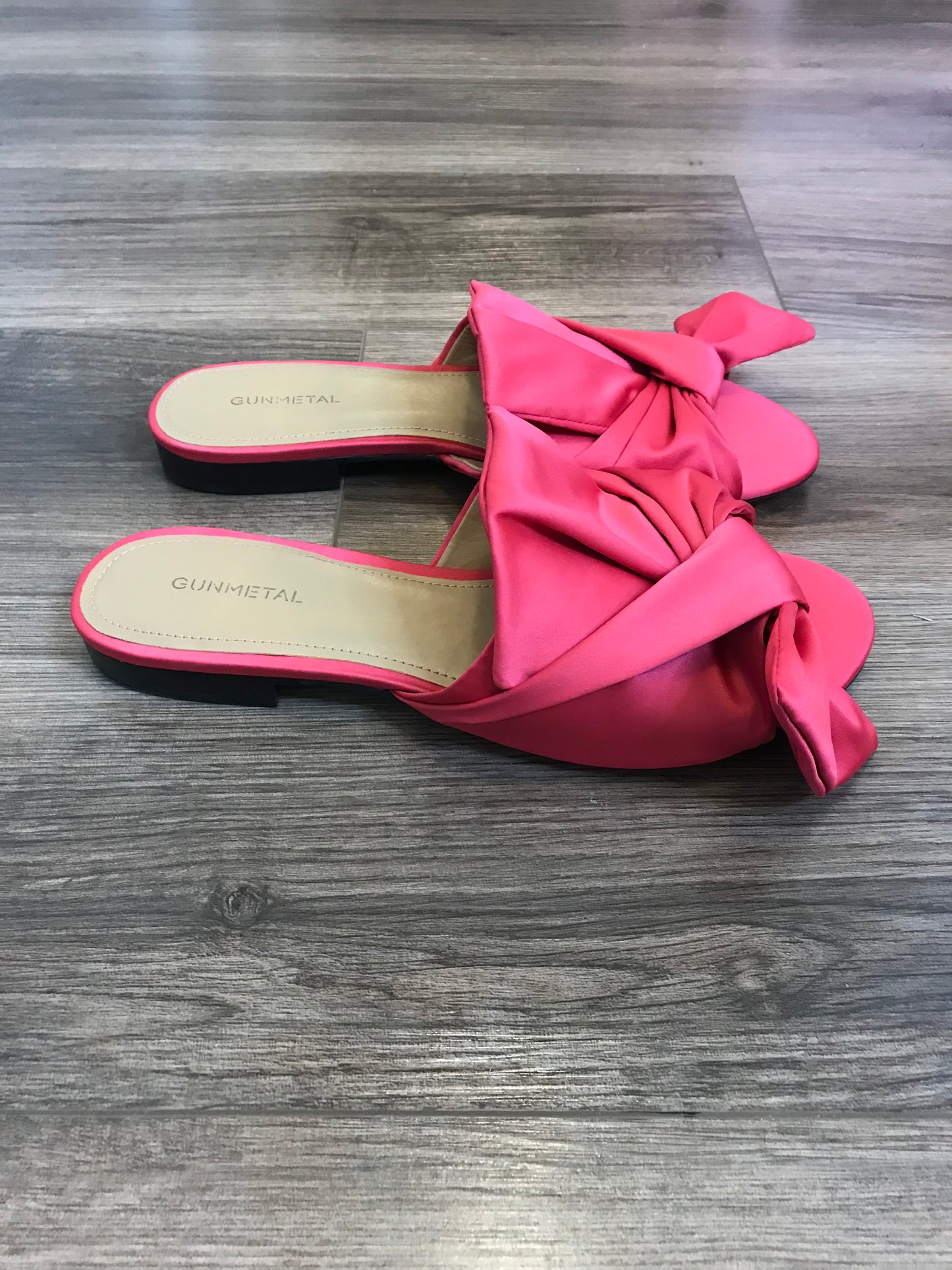 Gunmetal Magenta Satin Slides! Size 10