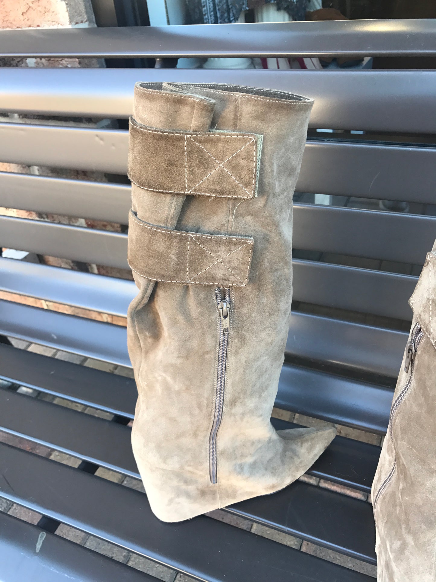 Balenciaga Hidden Platform Boots: Sz 40