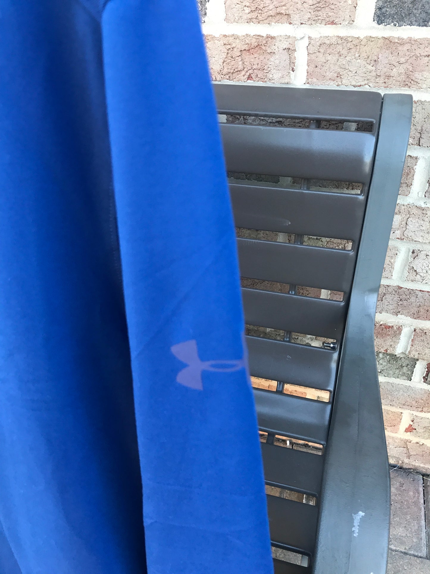 Under Armor Blue Track Shirt: Sz XL