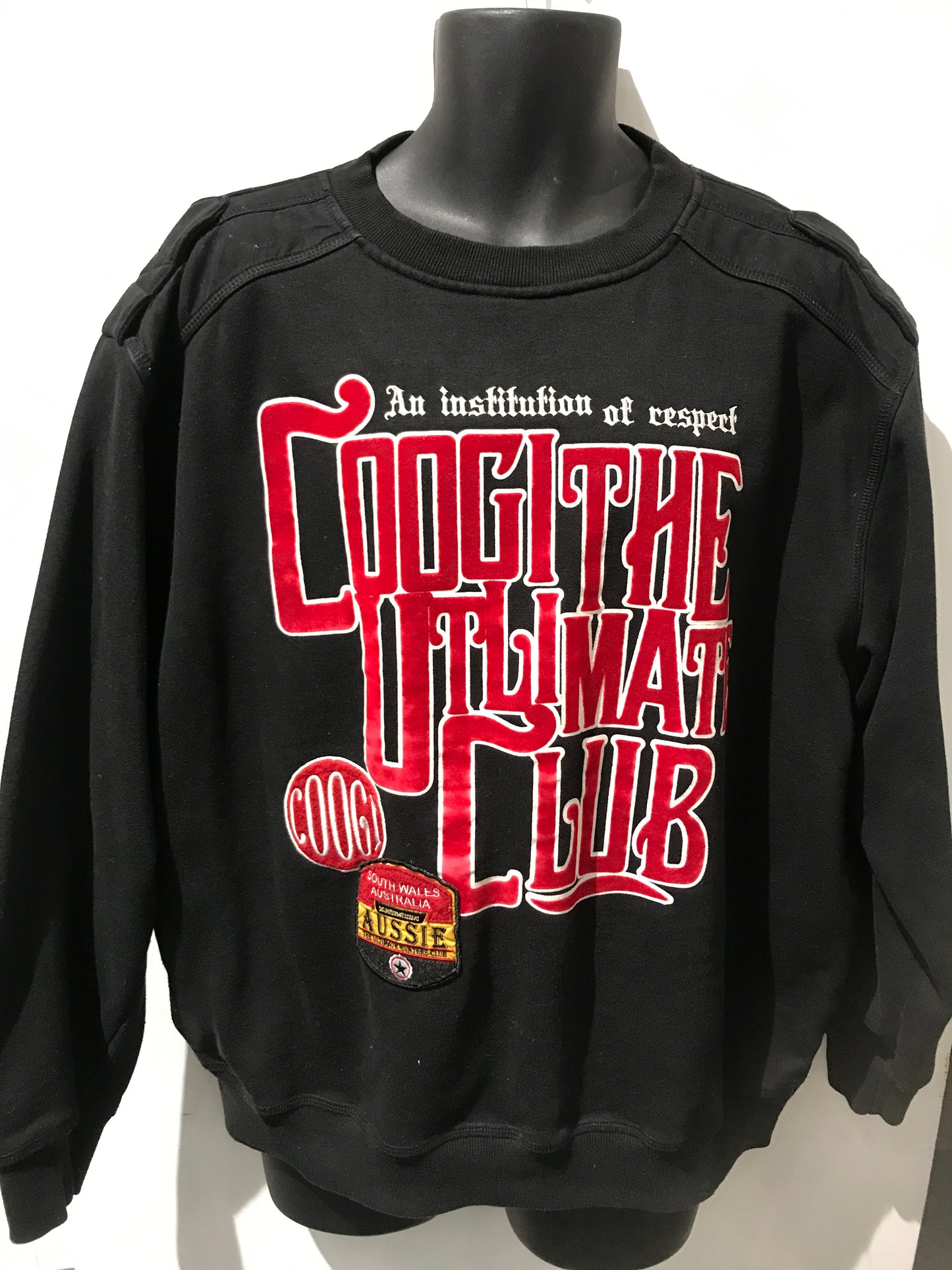 Coogi Graphic Sweatshirt: Sz XL