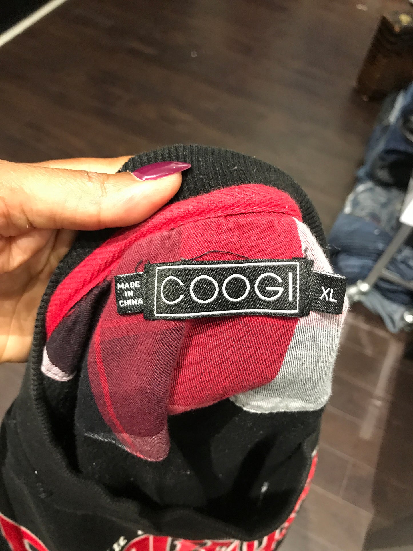 Coogi Graphic Sweatshirt: Sz XL