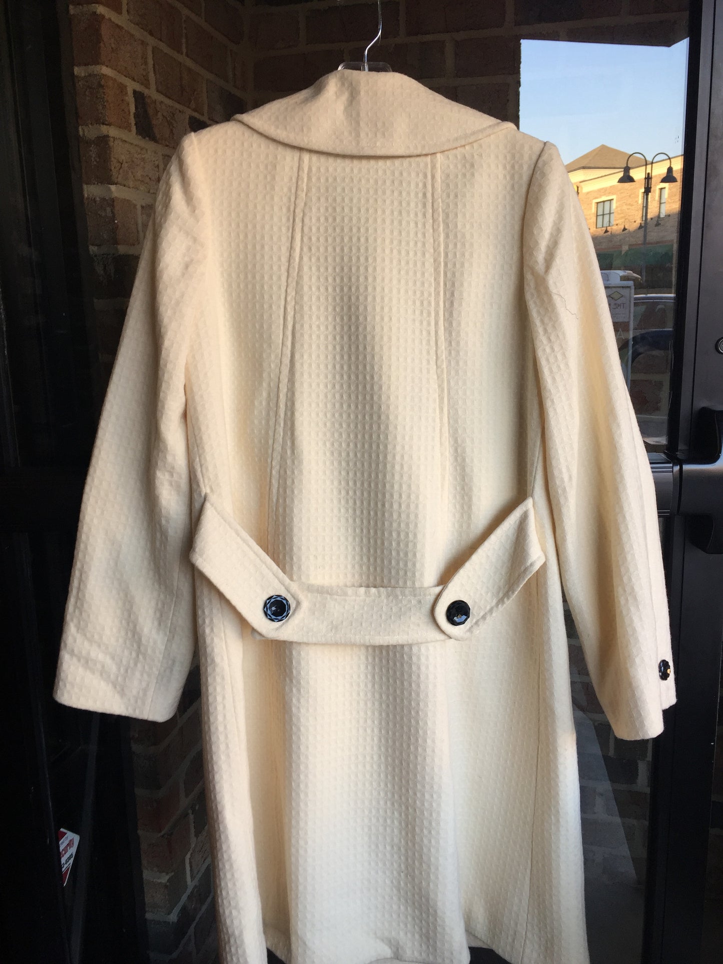 VINTAGE Milly of New York Cream Overcoat: Sz 4