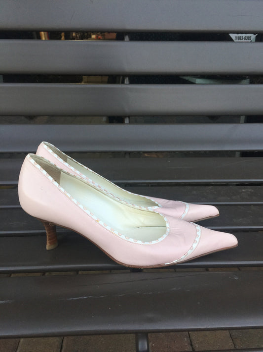 Chanel Pink Leather Pumps~Vintage: Sz 36
