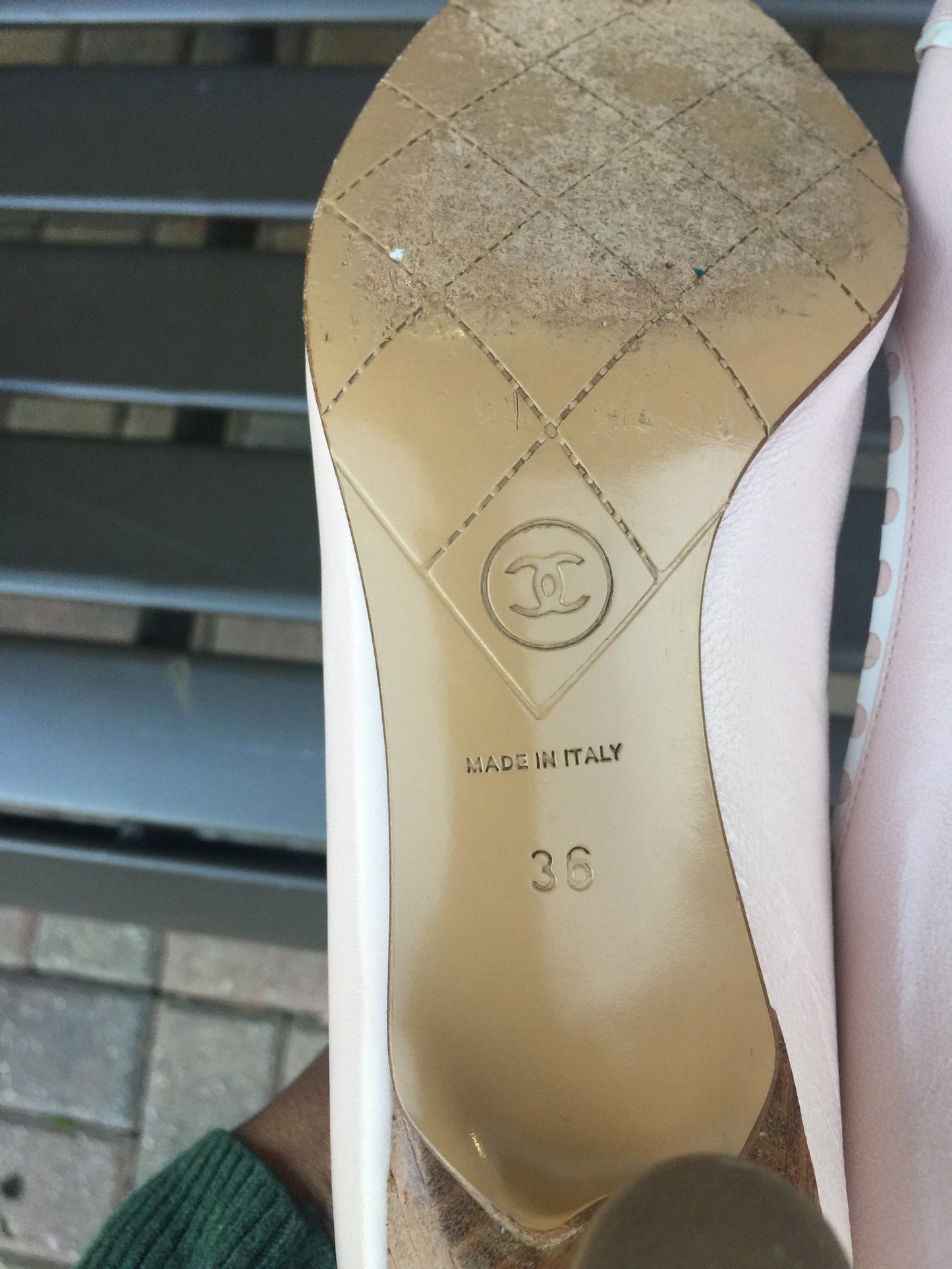 Chanel Pink Leather Pumps~Vintage: Sz 36