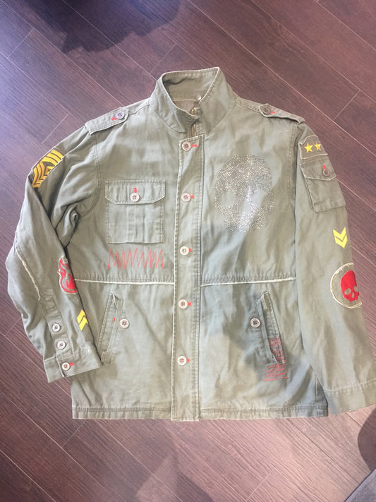 Men's Embossed Skull Cargo: Sz M/L