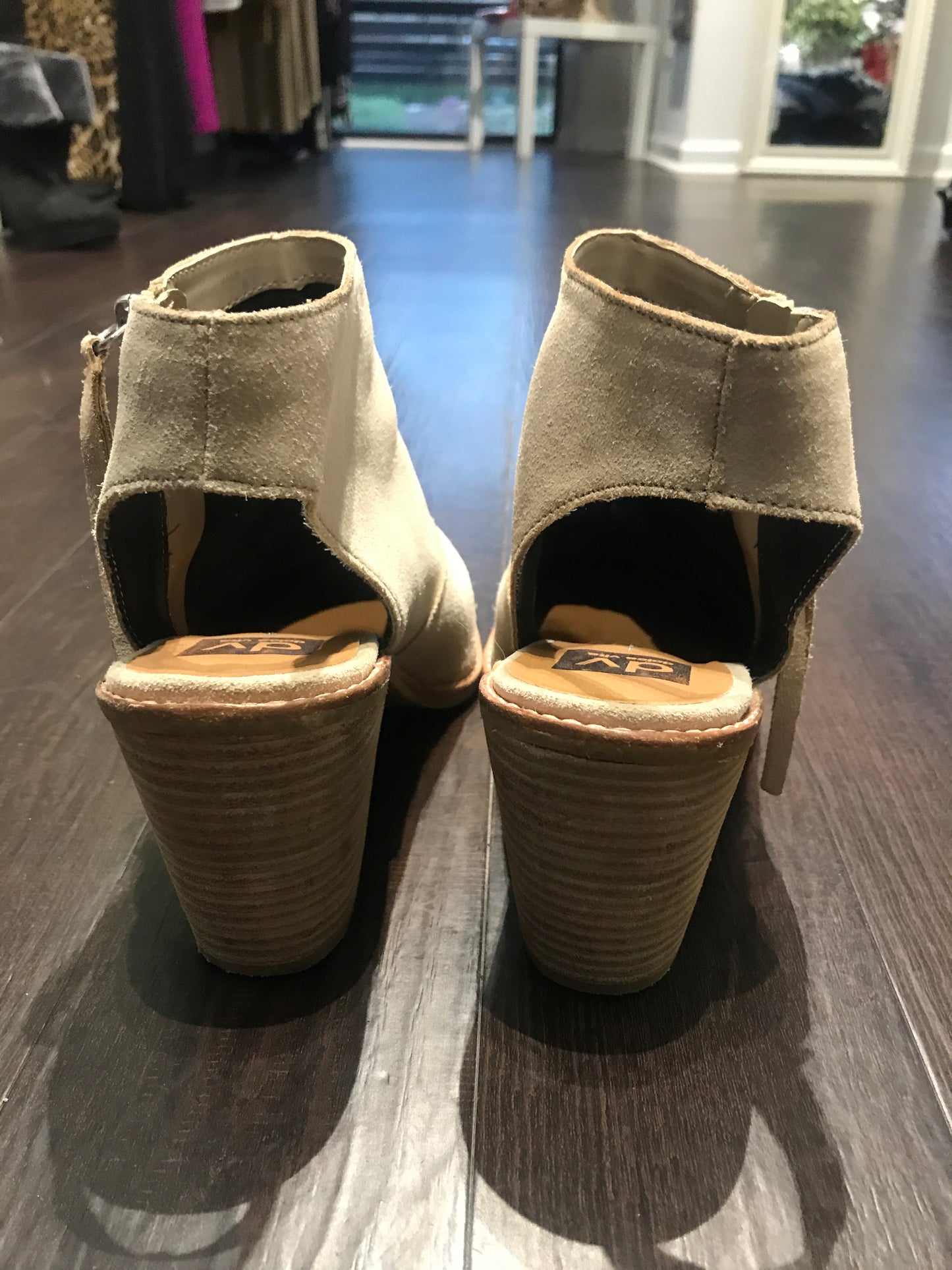 Dolce Vita Suede Sling Booties: Sz 8.5