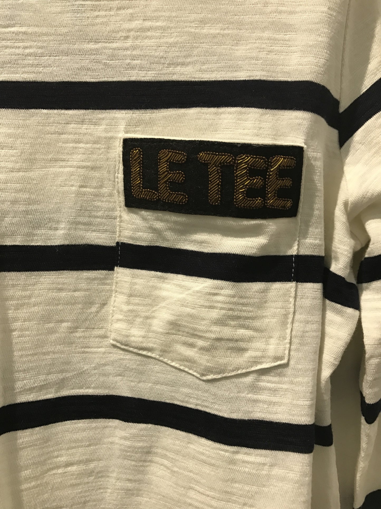 Banana Republic "Le Tee" Shirt: Sz M