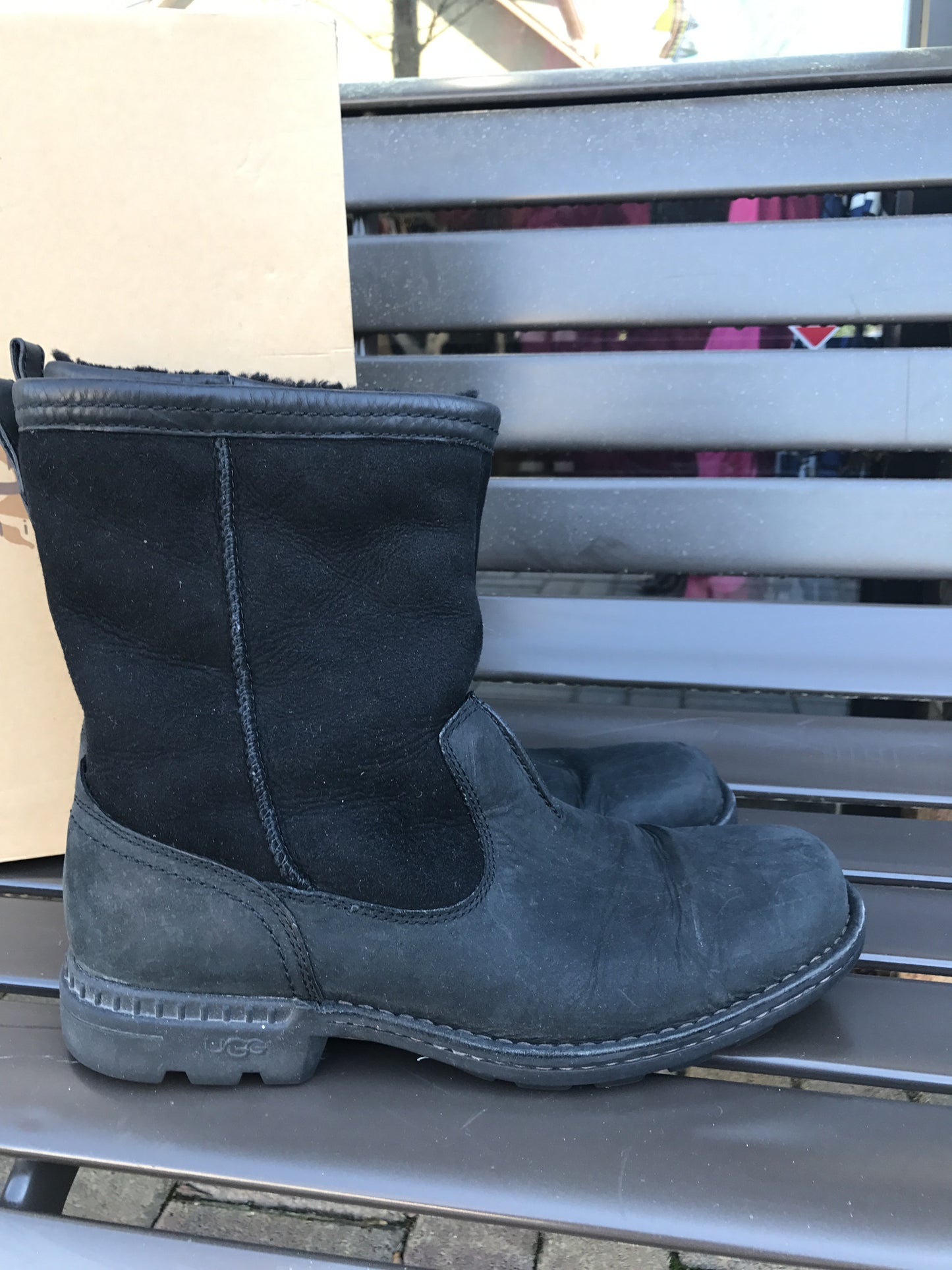 UGG Suede Boots: Sz 13