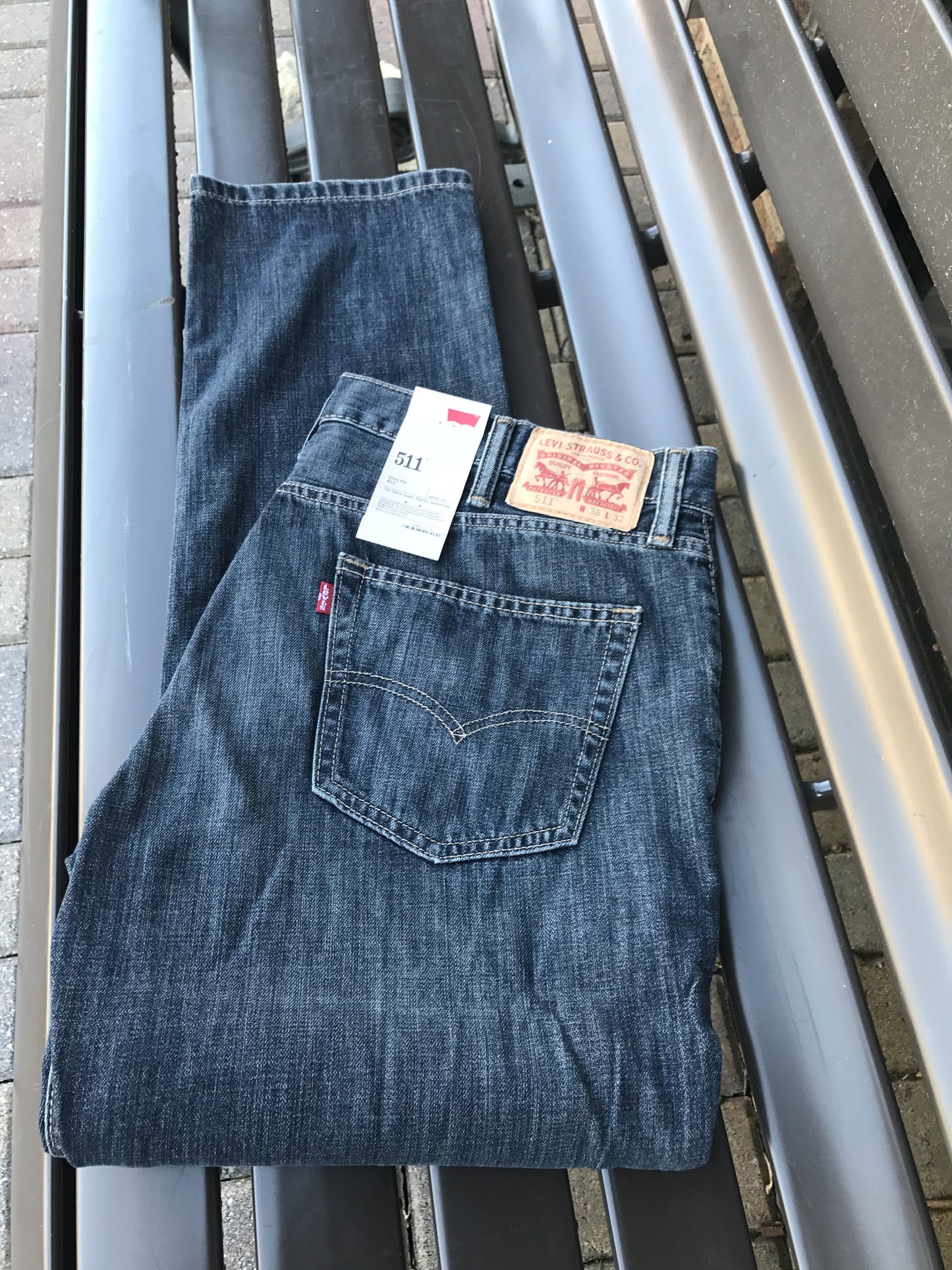 Levi's Denim Jeans: Sz 38
