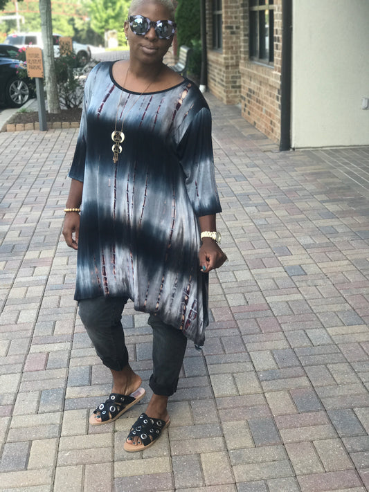 New! Tie Dye Grey/Black Tunic!