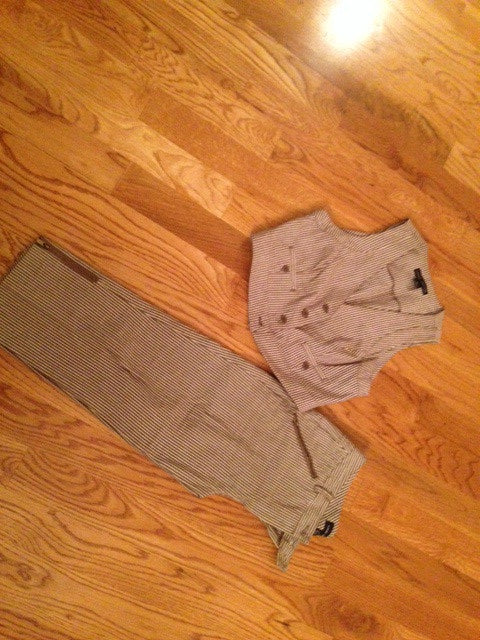 Tan Stripped Capri Suit: Vest Sz M & Capri Sz 10