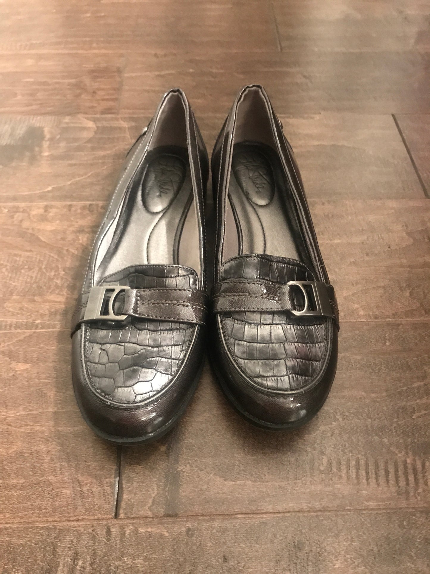 Life Stride Loafers: Sz 8.5